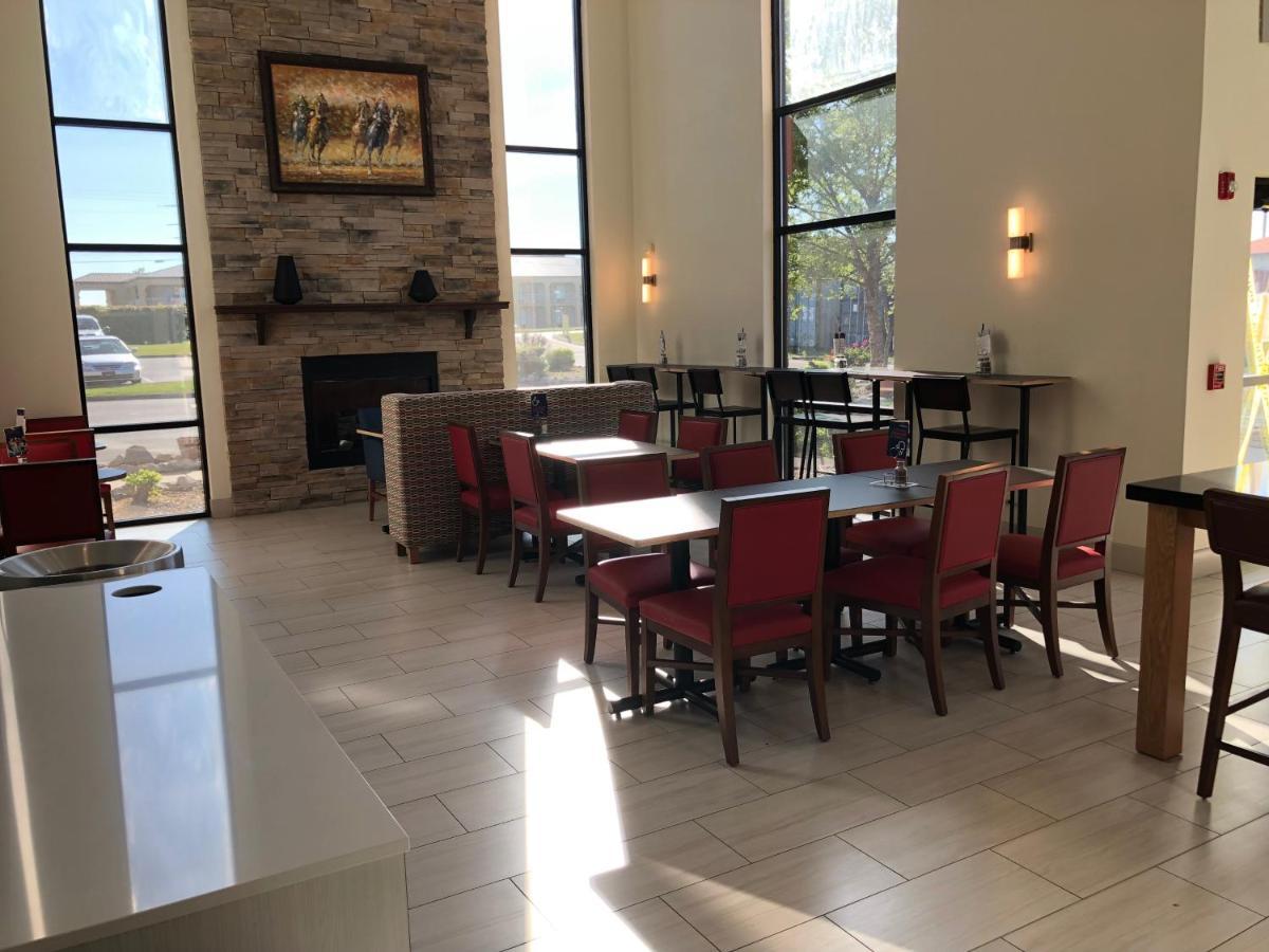Holiday Inn Express Hotel & Suites Franklin By Ihg Exteriör bild