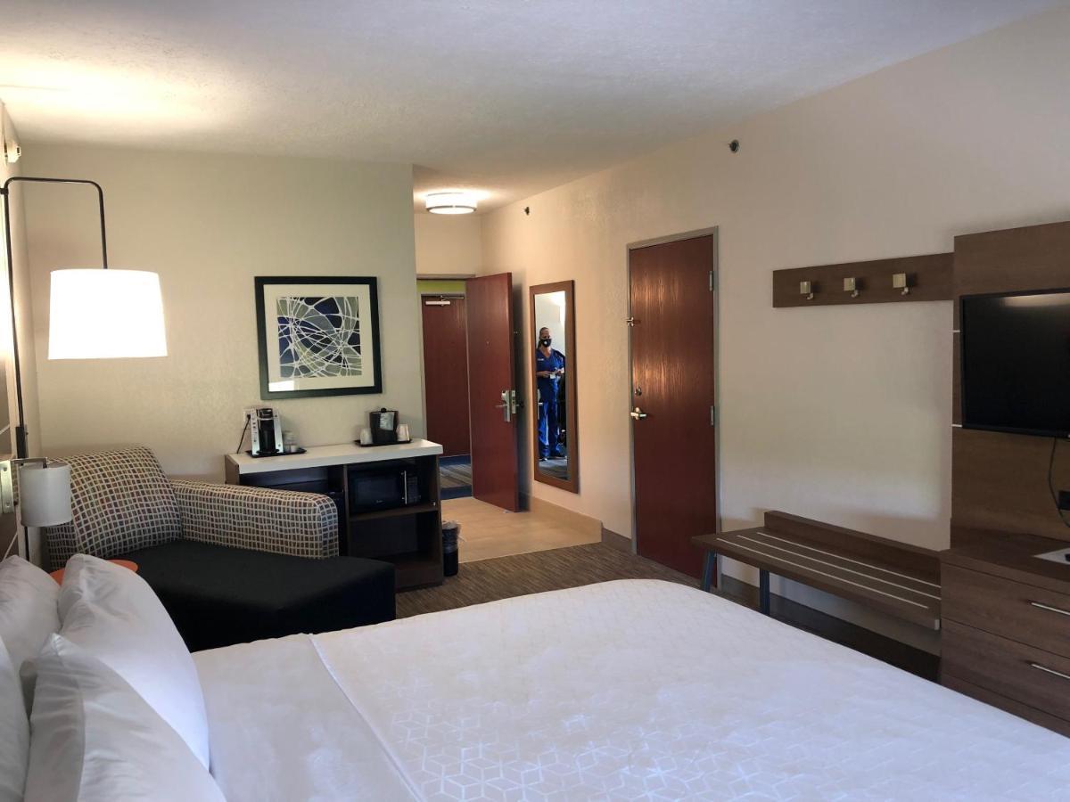Holiday Inn Express Hotel & Suites Franklin By Ihg Exteriör bild