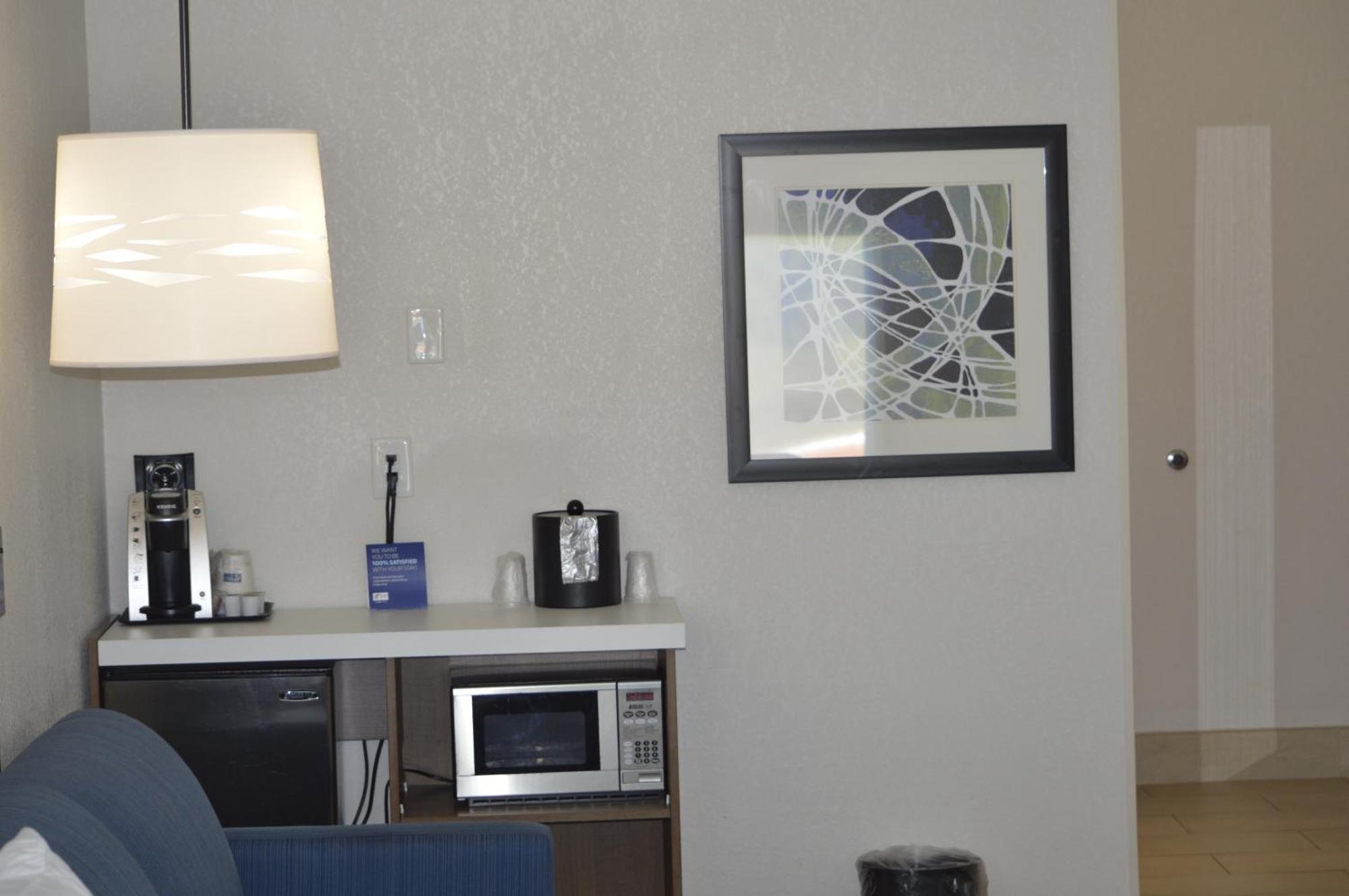 Holiday Inn Express Hotel & Suites Franklin By Ihg Exteriör bild