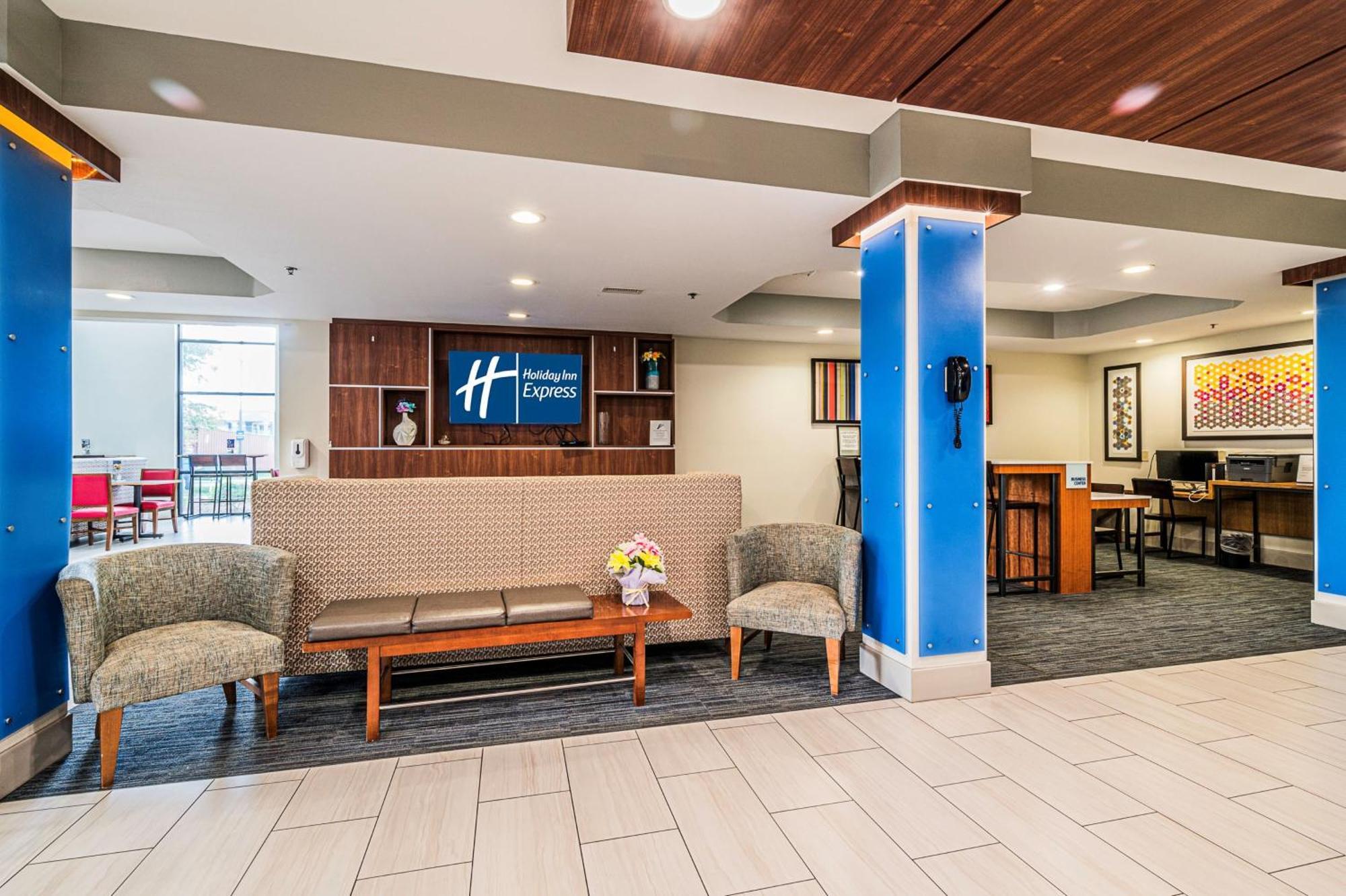 Holiday Inn Express Hotel & Suites Franklin By Ihg Exteriör bild